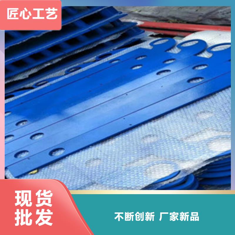 桥梁立柱,国道抗冲击围栏精心选材