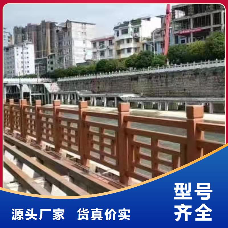道路桥梁防撞护栏镀锌波形护栏选择大厂家省事省心