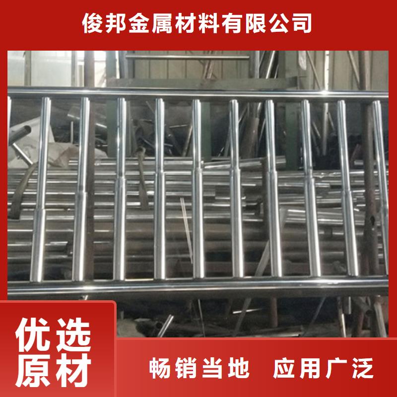 防撞护栏,仿木护栏优良材质