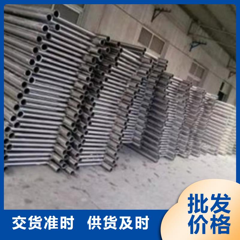不锈钢复合管桥梁护栏立柱来厂参观