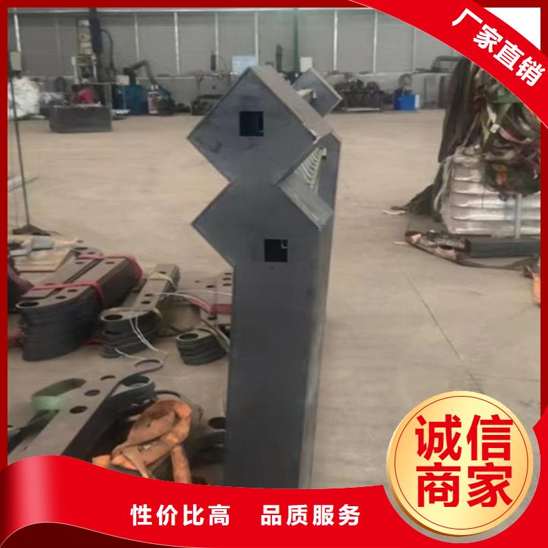 护栏_国道抗冲击围栏质量三包