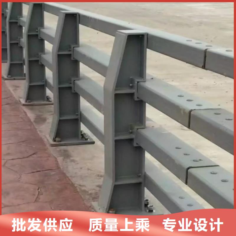 【防撞护栏_304不锈钢复合管联系厂家】