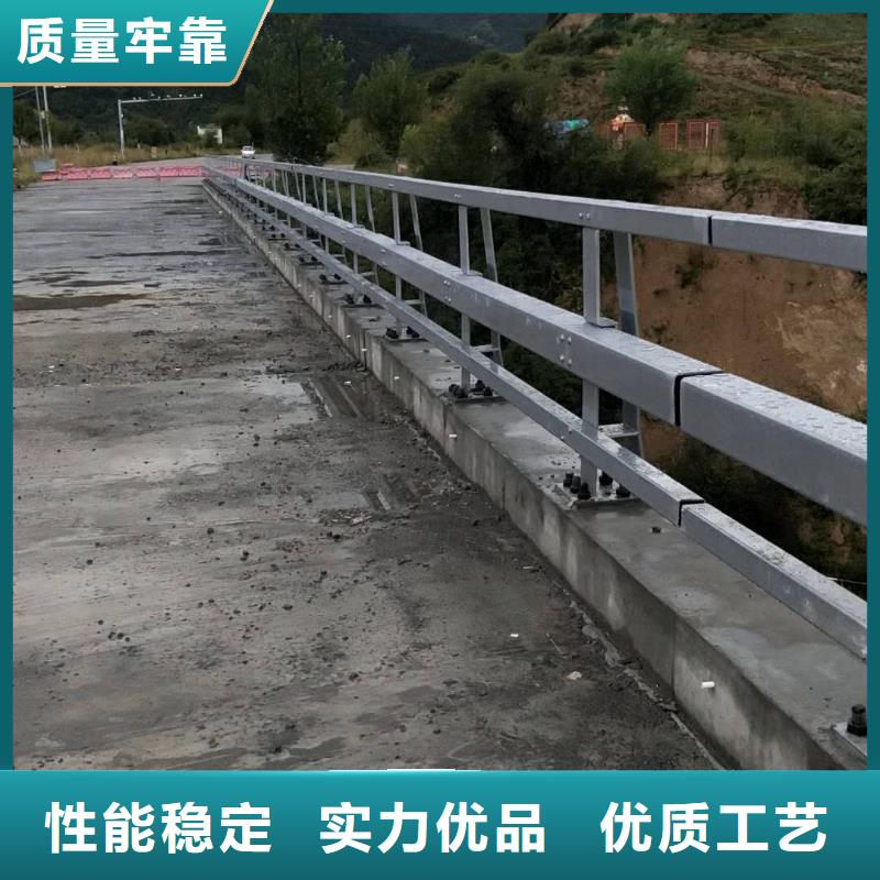 不锈钢复合管防撞护栏防撞护栏多年实力厂家