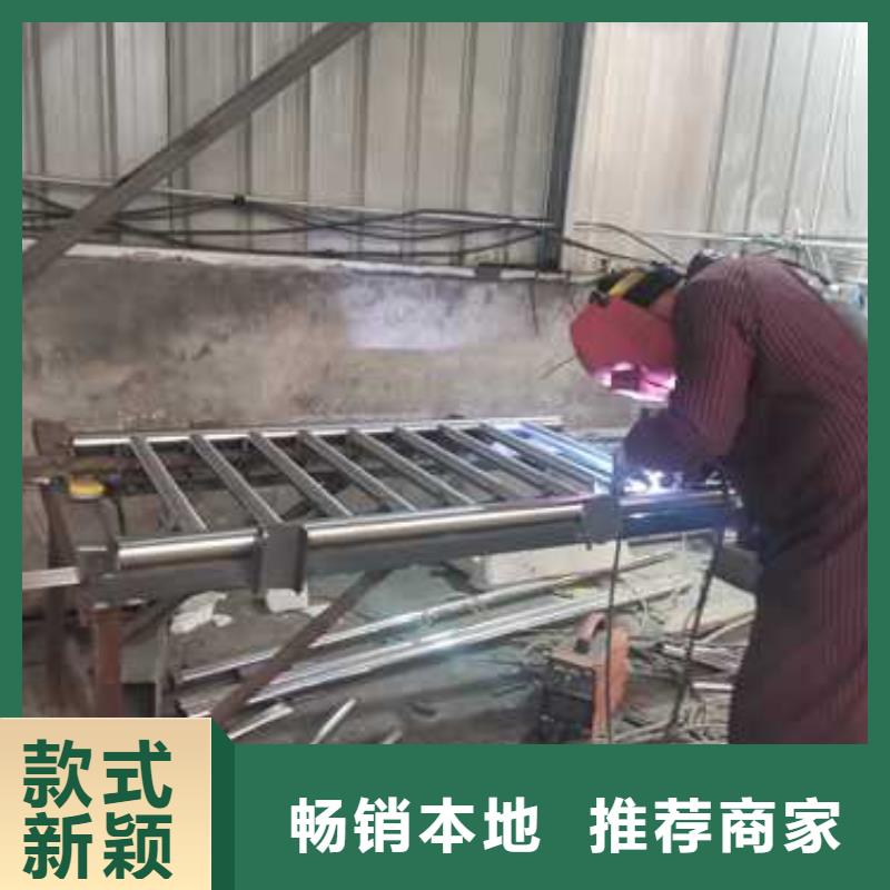 不锈钢复合管护栏 镀锌波形护栏商家