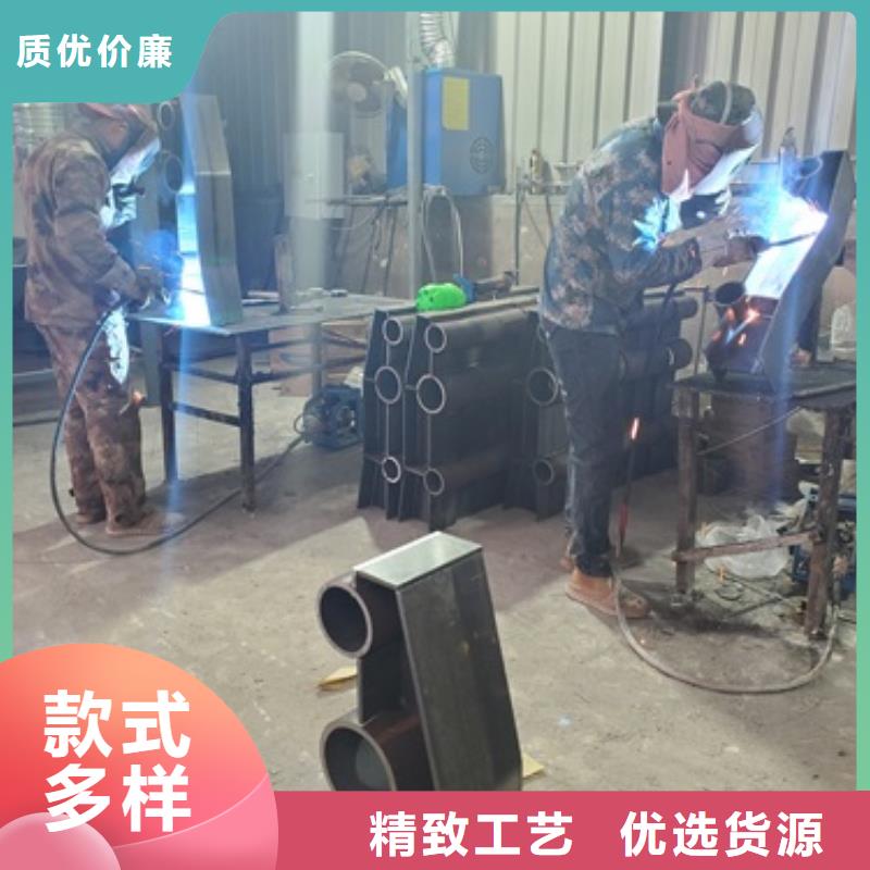 不锈钢复合管护栏国道抗冲击围栏定制零售批发