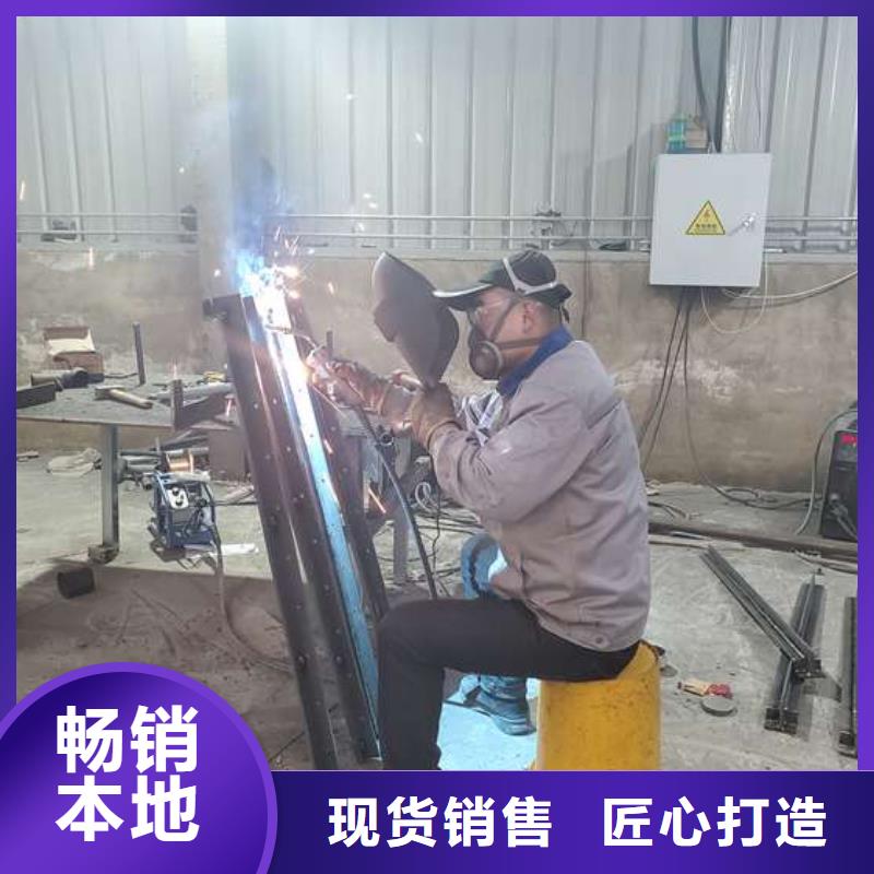 防撞护栏q235b波形护栏板厂家技术完善