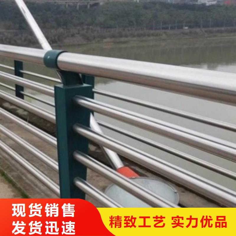 护栏国道抗冲击围栏欢迎来电咨询