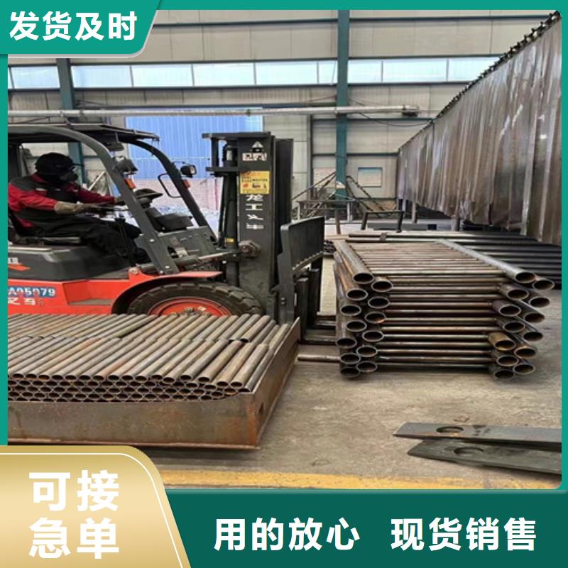 不锈钢复合管道路护栏厂家现货批发