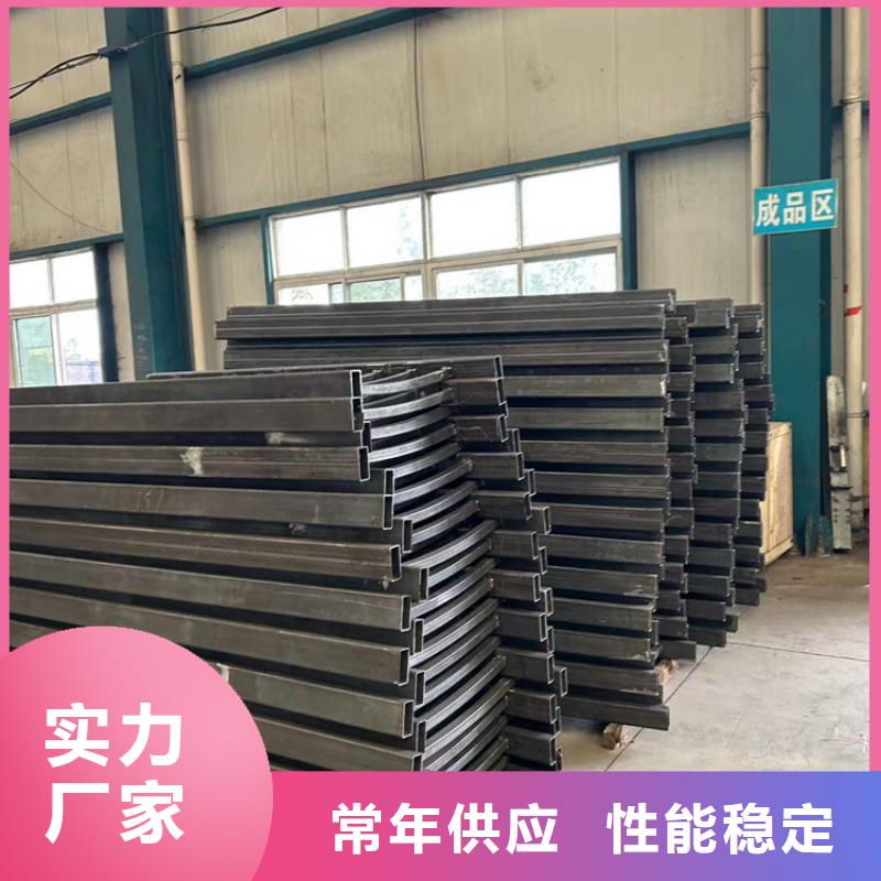 不锈钢复合管护栏_交通防撞围栏适用范围广