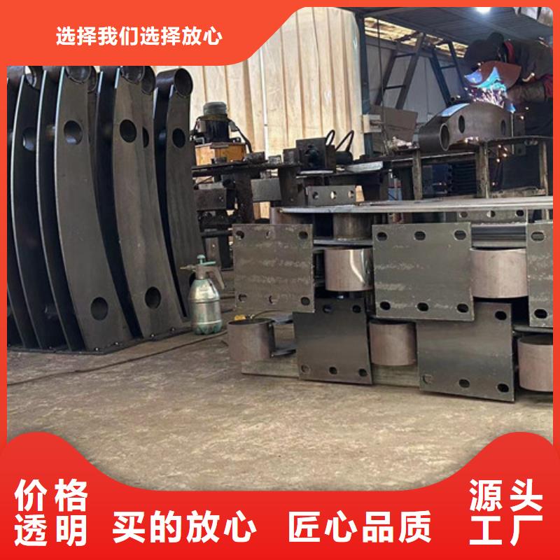 桥梁护栏厂家人车分流栏源头厂家经验丰富