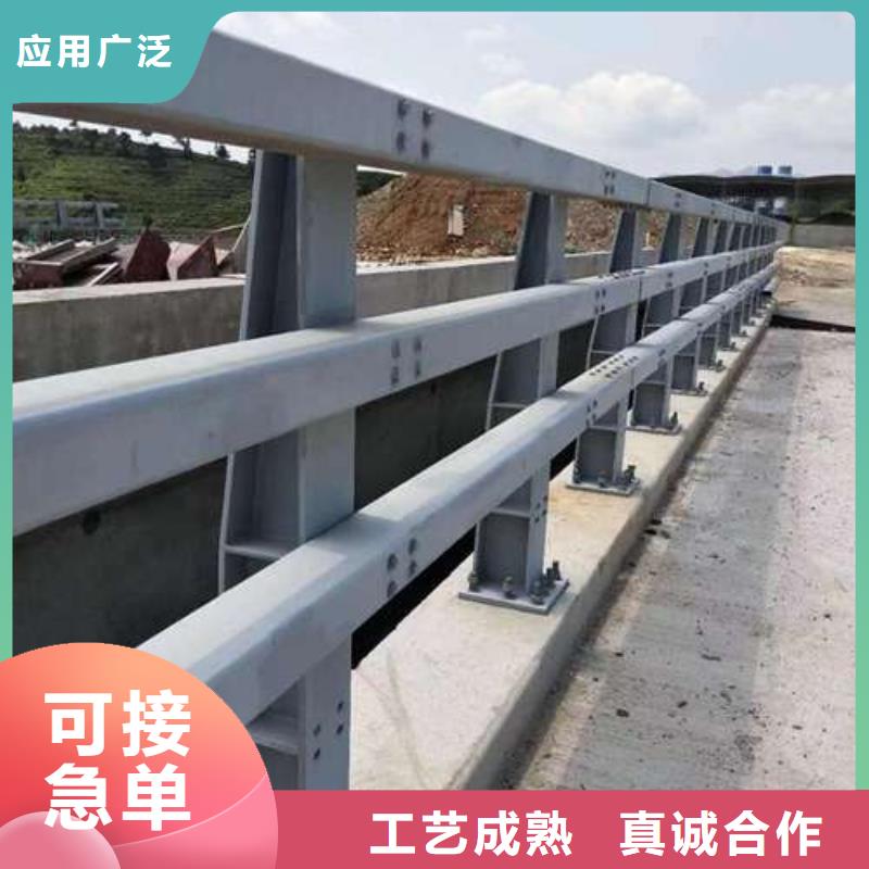 桥梁护栏厂家不锈钢立柱生产经验丰富