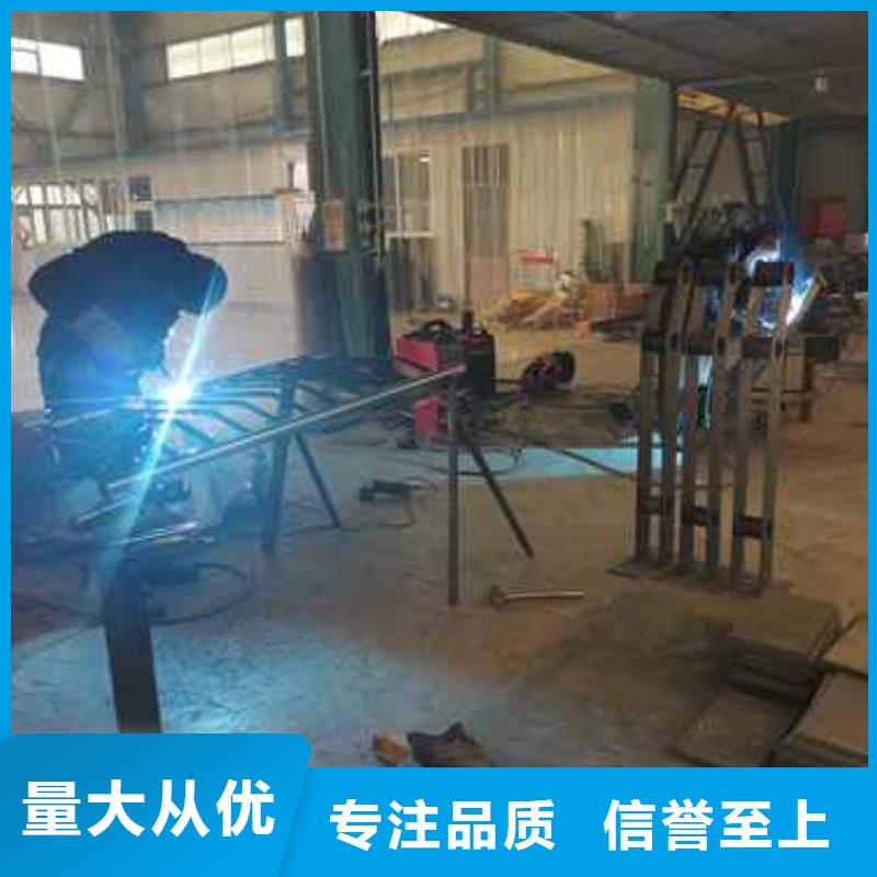 【护栏】灯光防撞护栏精益求精