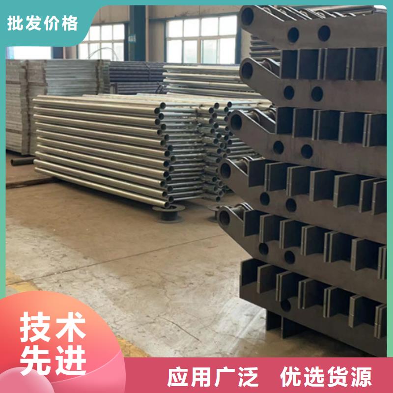 防撞不锈钢复合管护栏来厂实地考察