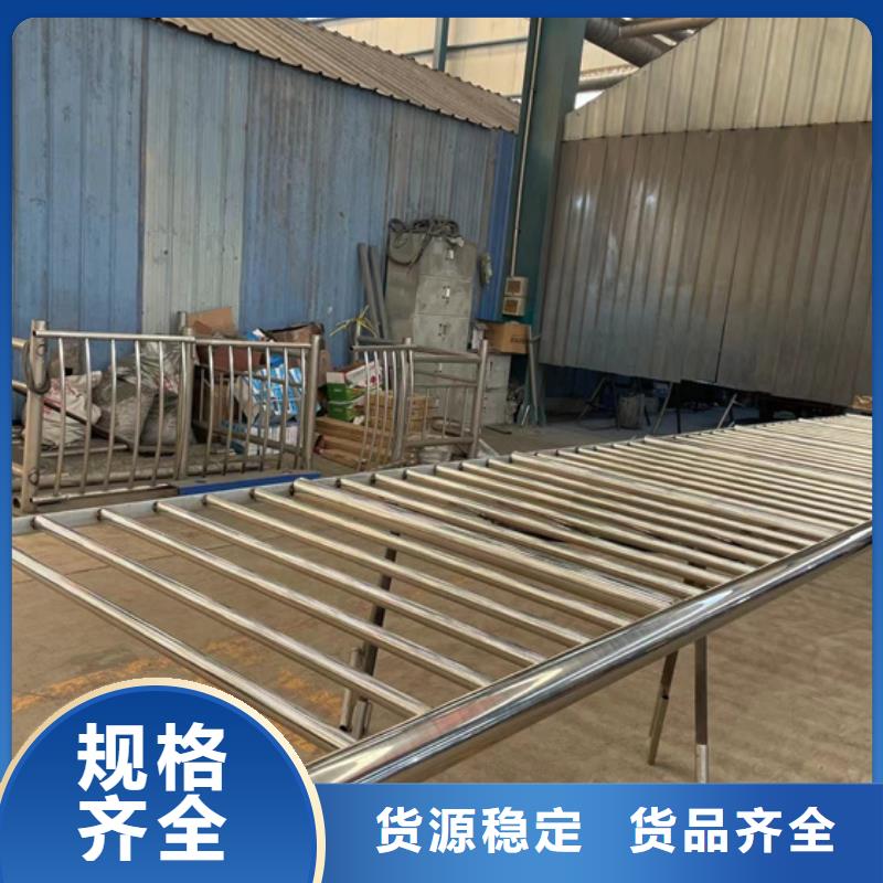 灯光护栏镀锌波形护栏厂家现货批发