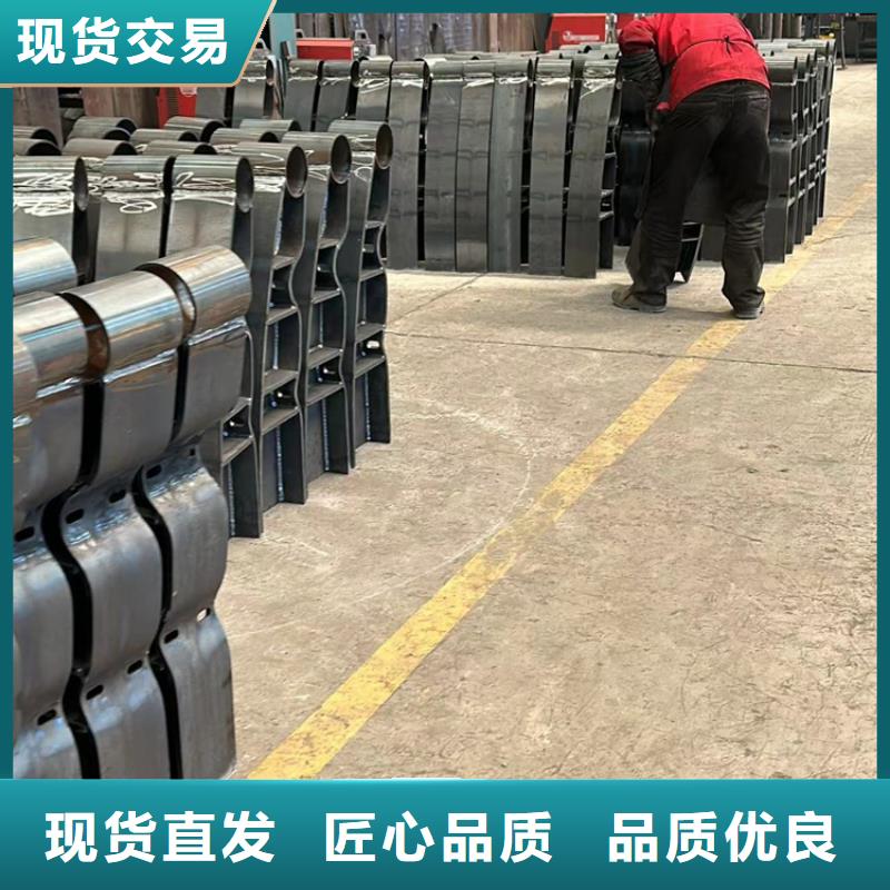 有现货的桥梁隔离护栏批发商