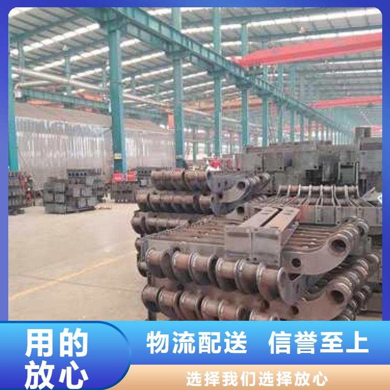 【不锈钢碳素钢复合管护栏】市政护栏让利客户