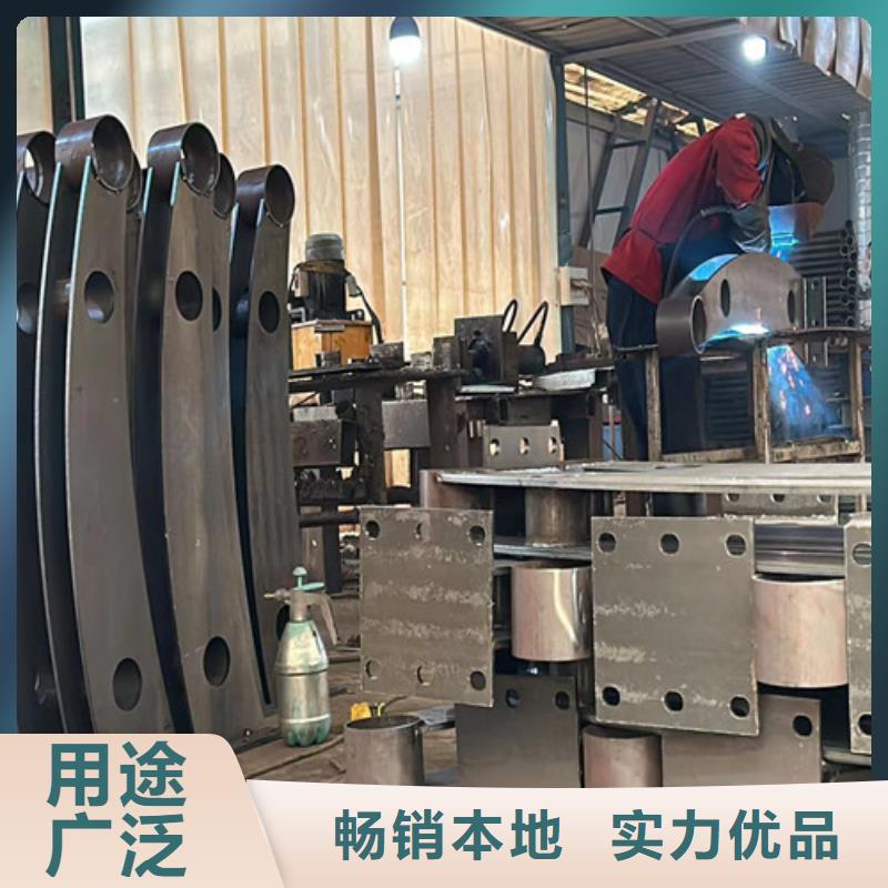 桥梁防撞护栏桥梁钢护栏厂让客户买的放心