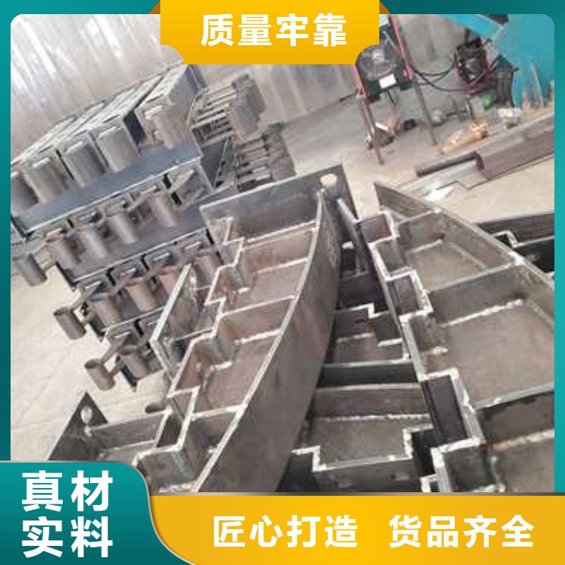 灯光防撞护栏工厂直供