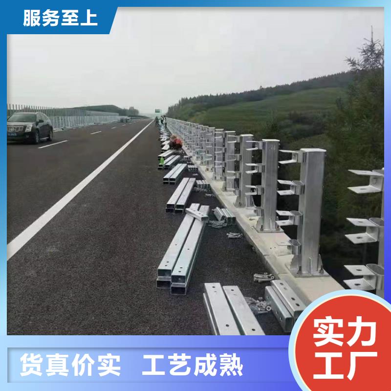天桥栏杆十年生产经验