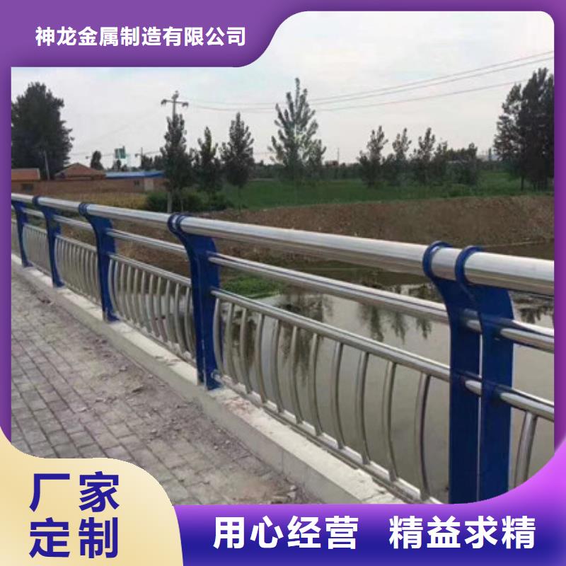 桥梁护栏钢背木护栏产品实拍