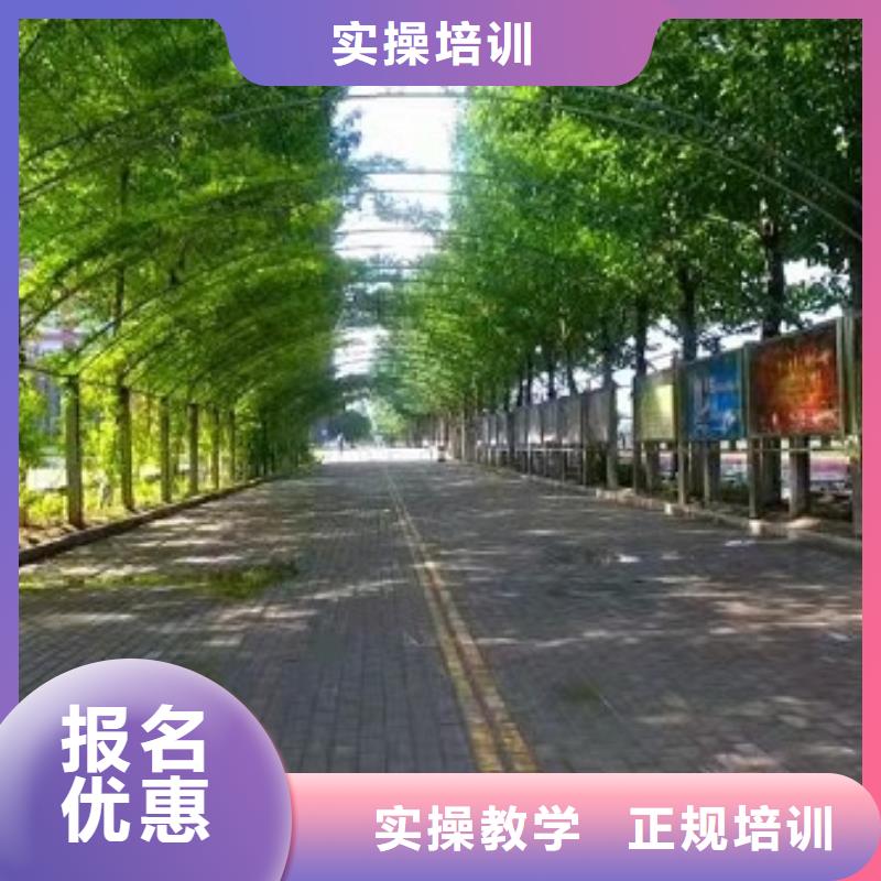 挖掘机技校,数控车床培训就业不担心