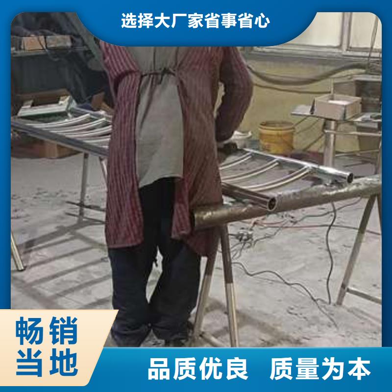 护栏防撞护栏立柱质检合格出厂