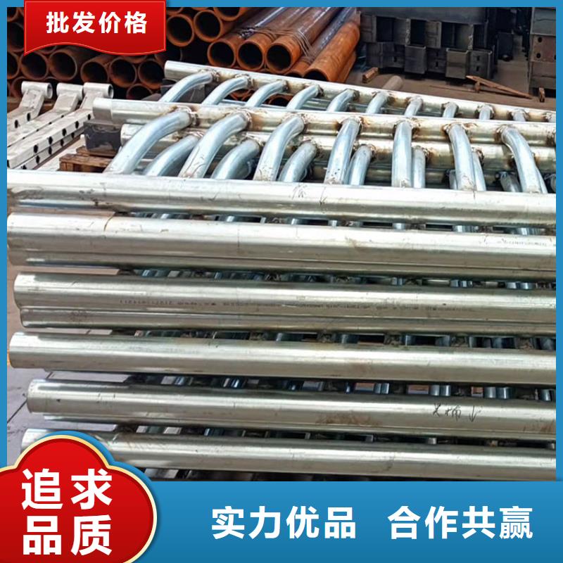 防撞护栏厂家信守承诺