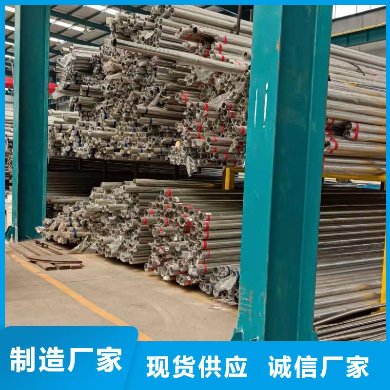 护栏,道路隔离护栏实拍展现