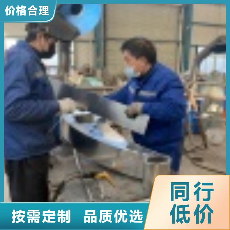 防撞桥梁防护栏杆包安装
