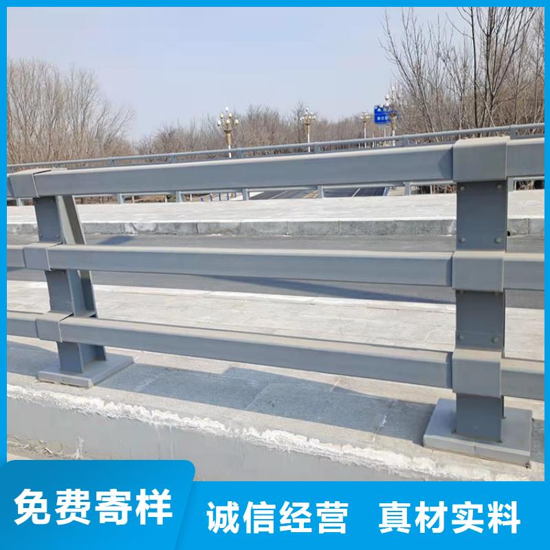 发货及时的防撞钢板立柱生产厂家