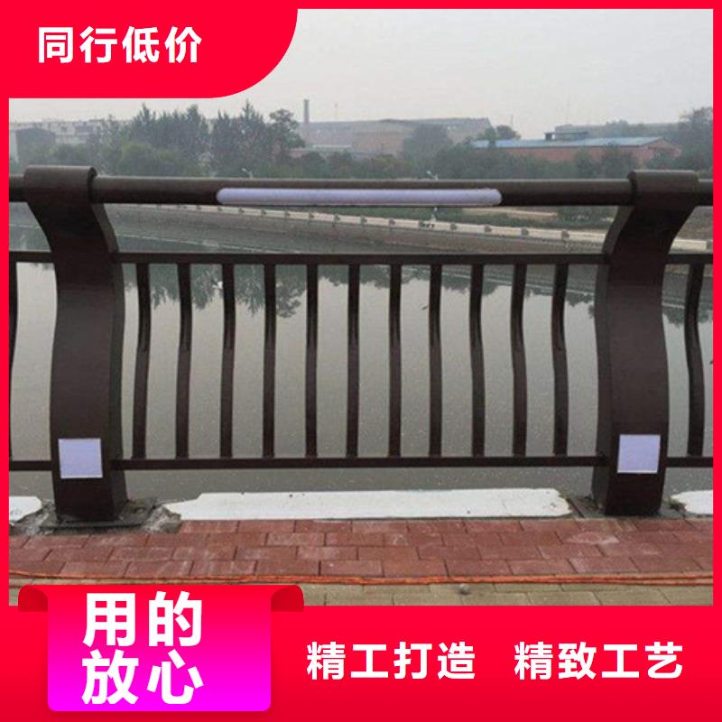 公路灯光护栏厂家实地货源