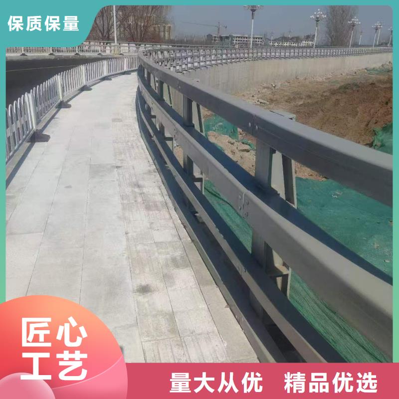 优选：钢背木护栏公司