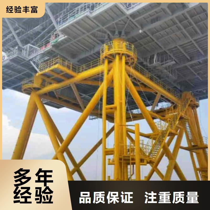 潜水员服务水下清淤队伍有实力