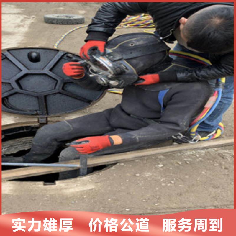 水上浮吊船堤防工程施工技术成熟