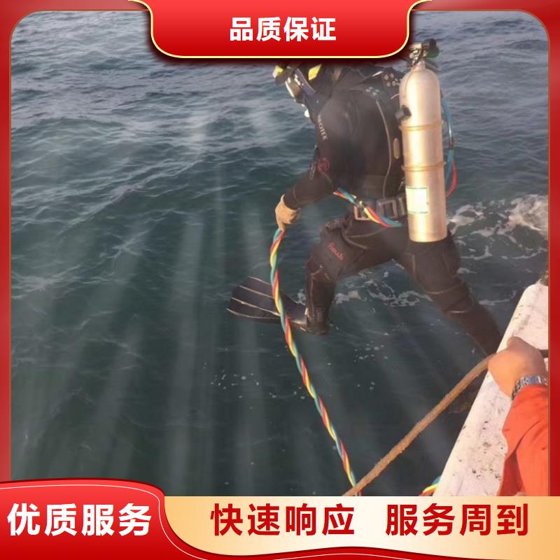 水上浮吊船堤防工程施工技术成熟