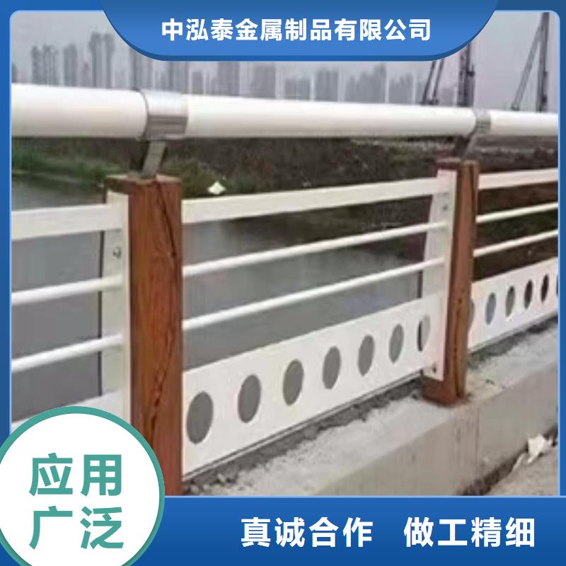 跨线桥外侧栏杆可按需定制