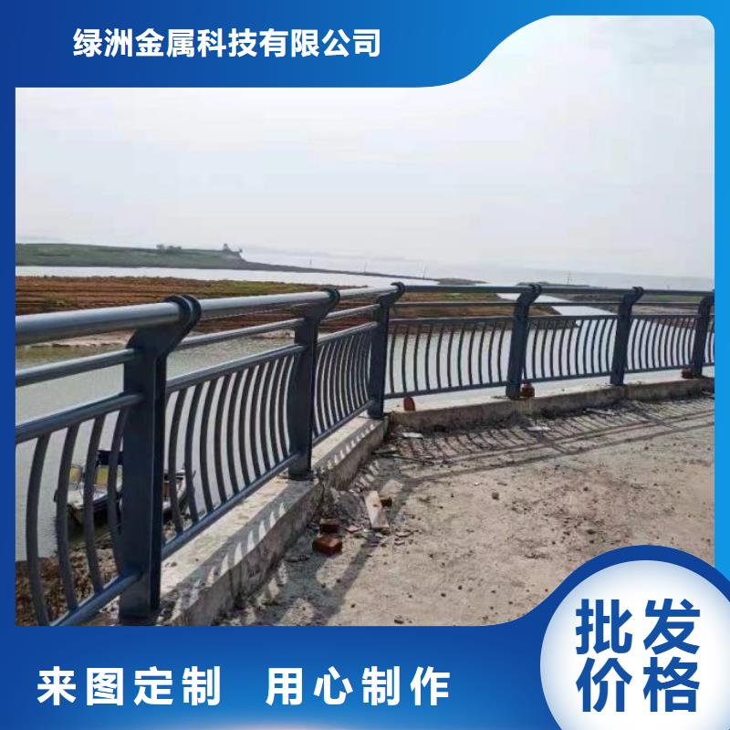 防撞护栏镀锌波形护栏热销产品