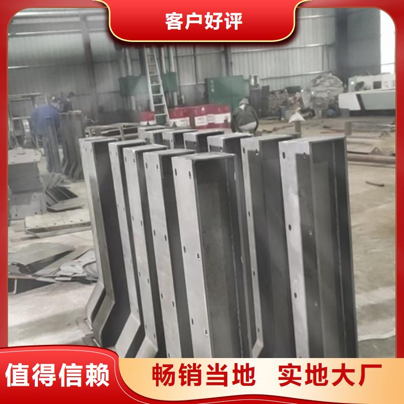 护栏立柱中央分隔栏库存充足