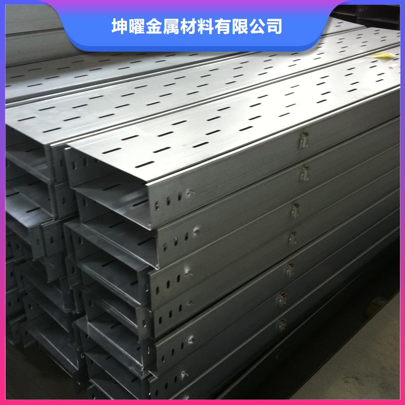 【钢制桥架玻璃钢电缆桥架做工细致】