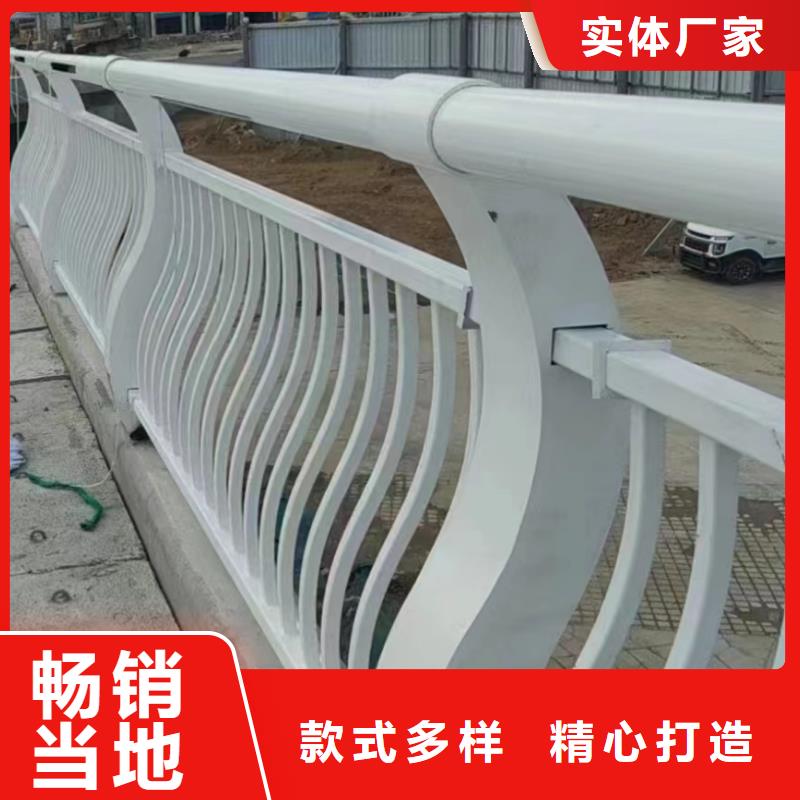 人行道护栏,桥梁灯光护栏厂家库存丰富