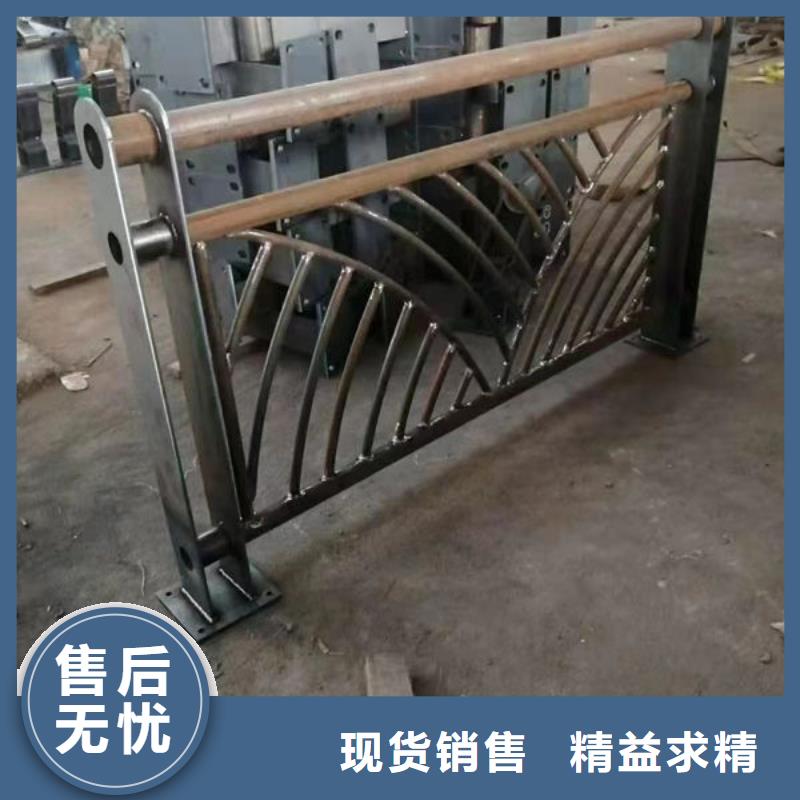 来厂考察灯光护栏防撞