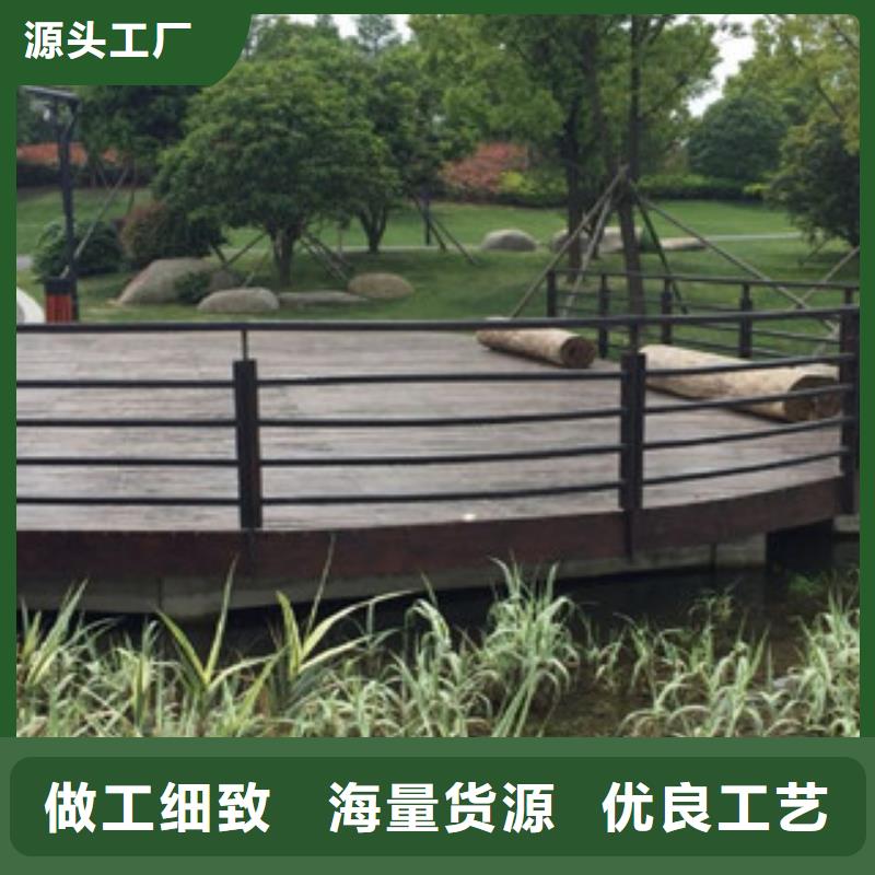 木纹转印护栏不锈钢桥梁防护栏杆厂家发货及时